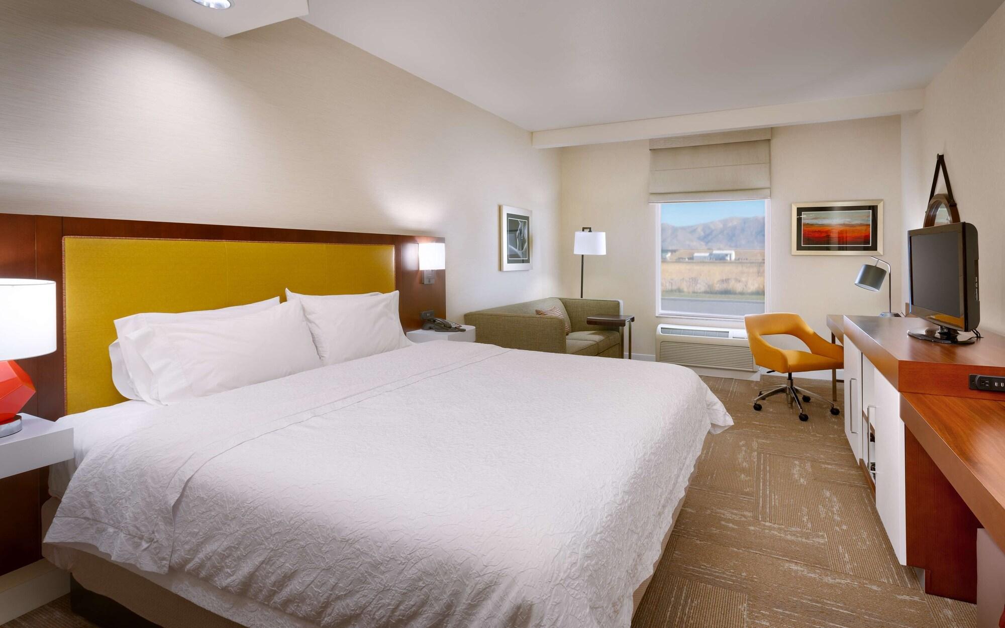 Hampton Inn Tremonton Exterior foto