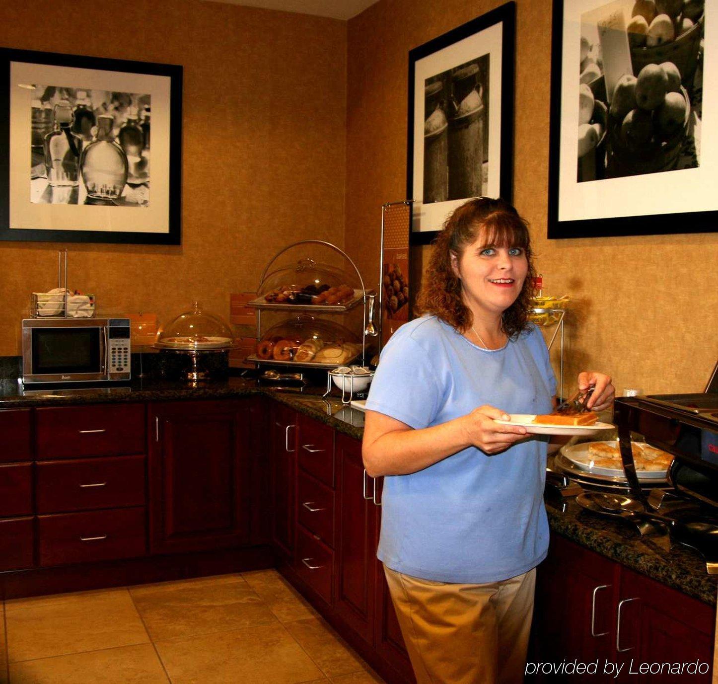 Hampton Inn Tremonton Restaurante foto
